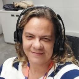 Ana Evelyn Holanda